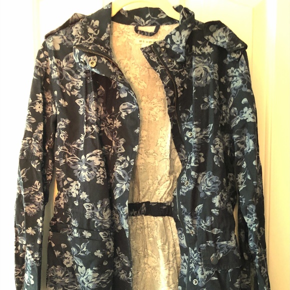 miami Jackets & Blazers - Navy Denim Floral Jacket